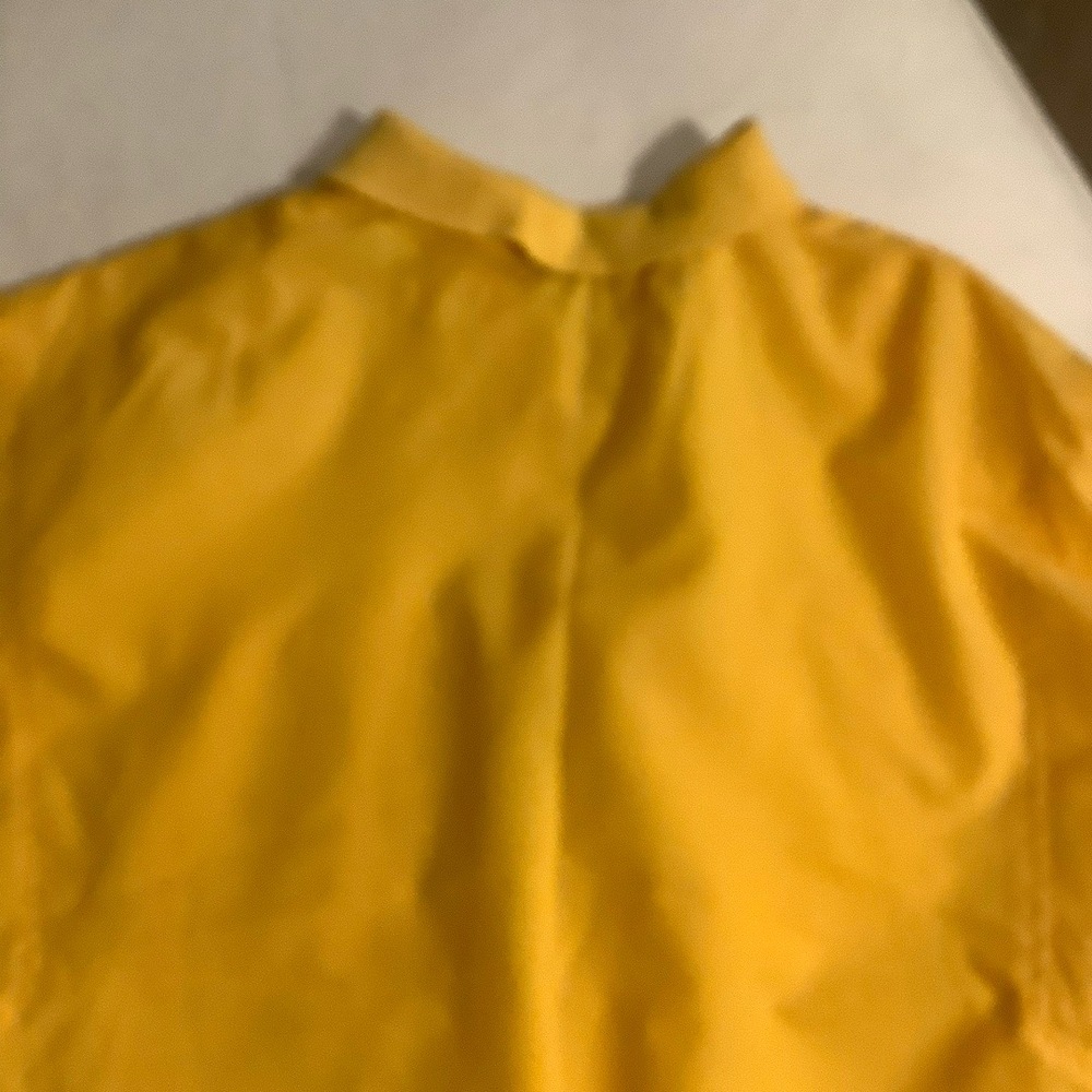 Vintage Diane Von Furstenberg Woman Yellow Long Sleeve Polo Sz 6 Pockets Preppy - Picture 6 of 6